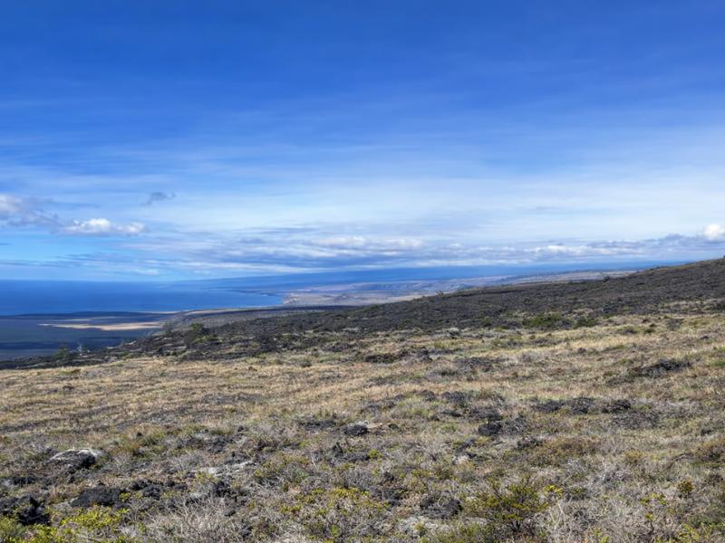 From Oahu: Big Island Volcano Day Tour with Hotel Pickup